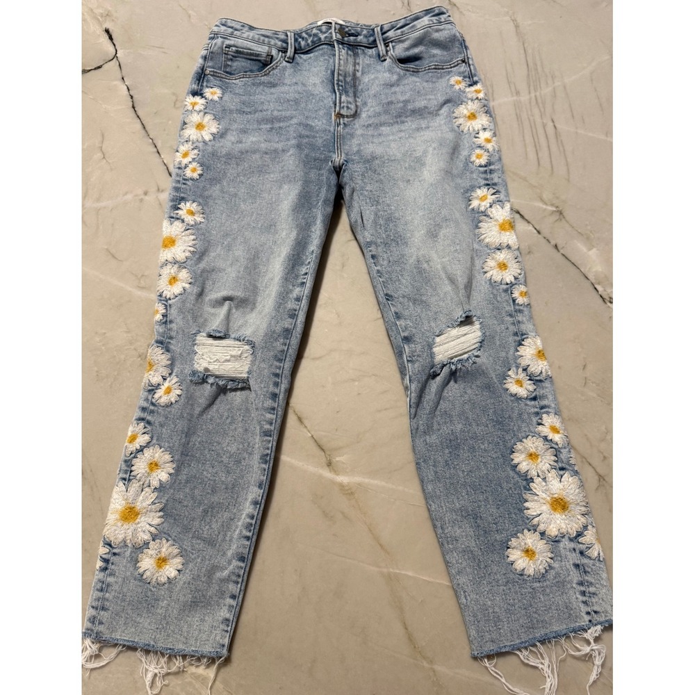 Driftwood Gizelle Embroidered Daisy Flower Crop Jeans Light Wash 32x27